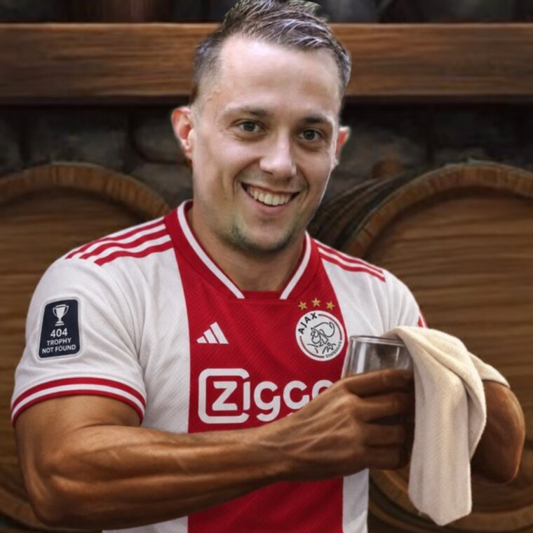 Tom in Ajax-shirt